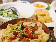 -黄但记老店·陈村粉食府