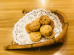 -乌镇那一年小院主题餐厅(甘泉西路店)