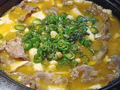 -帅巴人舅母子腊蹄民俗村