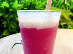 草莓火龙果优酪奶盖-必胜客(射阳吾悦店)