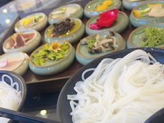 -桥香园过桥米线(国贸店)