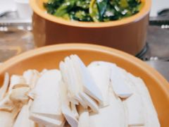-龍歌自助小火锅(市南金茂湾店)