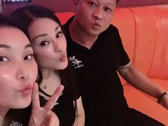 -乐翻天量贩式KTV(聚丰园路店)