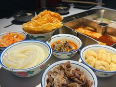 -九鼎轩脆毛肚火锅(南京东路店)