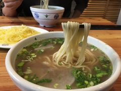 -伊润牛拉(国民街店)