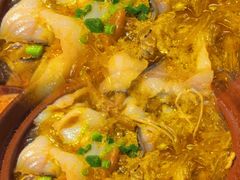 -有红鸡毛店·砂锅菜(抚琴夜市店)