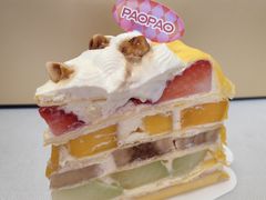 应季白巧水果千层-PAOPAO Bakery&Café(港汇店)