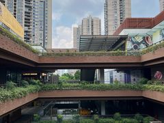 -瑞虹新天地月亮湾