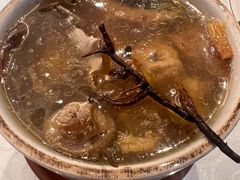 青橄榄响螺汤-小粤楼·怀旧粤菜(万辉国际广场店)