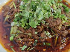 -杨三娘跷脚牛肉(羊子山西路店)