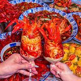 连尖椒都可以直接下饭，太巴适了～秘制酱牛骨