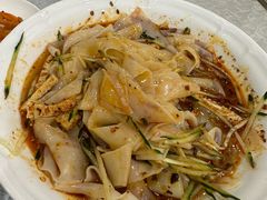 -汗腾格里·风味餐厅(新疆驻京办店)