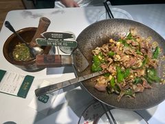 -费大厨辣椒炒肉(高铁吾悦广场店)