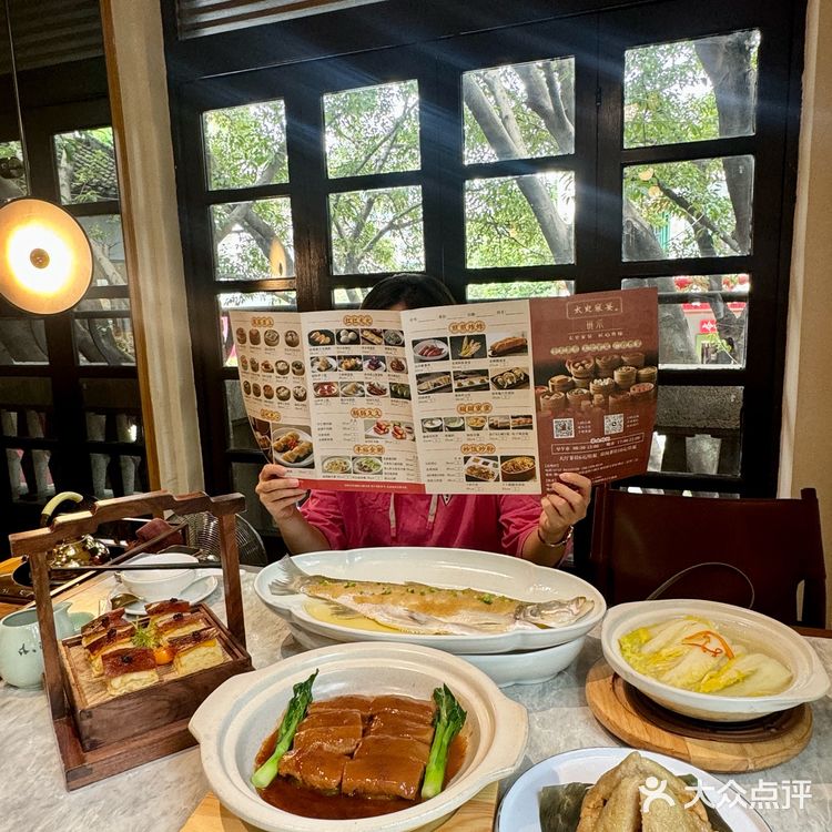 佛山岭南天地！！会一直反复去吃的·····