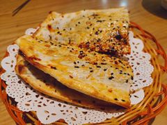 梅干菜锅盔-文叔·湖北名小吃·小龙虾(华强北店)