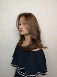 -首脑美发沙龙