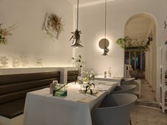 -春树下·树屋花房西餐厅(罍街AS1980店)