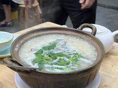 -盛燕泥丁粥