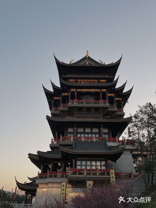 鸡鸣山公园图片