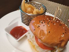 -鲁能希尔顿酒店-全日制餐厅-自助餐