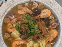 -龙香居海鲜浑锅家常菜·特色驴肉