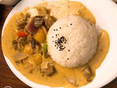 咖喱牛肉饭-土耳其卡巴布清真餐厅(西安店)