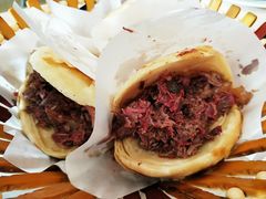 精品火烧-闫家驴肉老店(华电一校店)