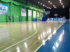-健龙森俱乐部·游泳·健身·羽毛球综合体育馆