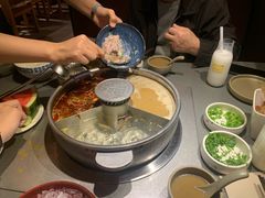 -巴奴毛肚火锅(二七万达店)