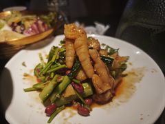 -辣尚瘾·烤鱼·新川菜(交大直营店)