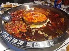 -贤合庄卤味火锅(时代广场店)