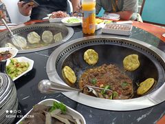 -六州府地锅鸡·农家菜·龙虾(未来科技城店)