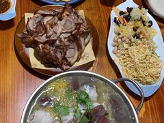 -六禾熏酱小酒馆·东北菜(海甸岛店)