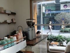 -Line 咖啡(石厦花园店)