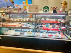 面包甜点陈列柜-多乐之日(颐堤港店)