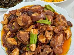 -丹水桥地锅鱼·翘嘴鲌·地方特色全鱼宴(丹江口大坝店)