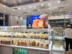 面包甜点陈列柜-BreadTalk面包新语·烘焙蛋糕(海岸城店)