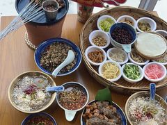 -包整·丝娃娃(一览甲秀楼风景店)