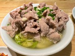 -全牛匠·乐山跷脚牛肉(新中关店)