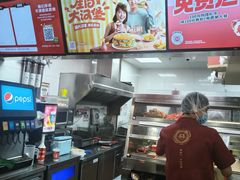 -塔斯汀中国汉堡(徐汇汇京广场店)