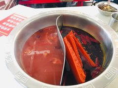 番茄鸳鸯锅-憨铁匠老火锅(龙岗万科里店)