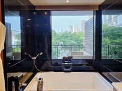 -深圳华侨城洲际大酒店