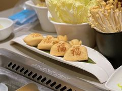 -海底捞火锅(新松江路生日主题店)