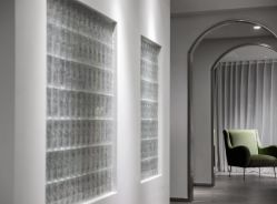 -优刻西服西装定制(金轮国际广场店)