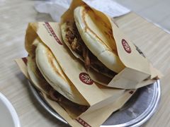 -樊记腊汁肉(竹笆市总店)