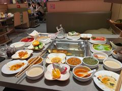 -海底捞火锅(宝龙广场夜宵主题店)