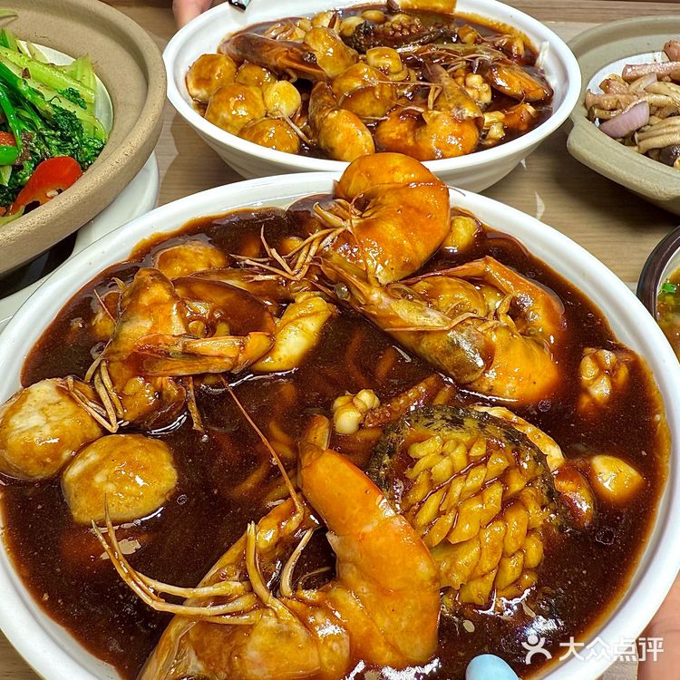 落地大连第一顿,海鲜面也太绝了!!