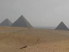 -吉萨金字塔群