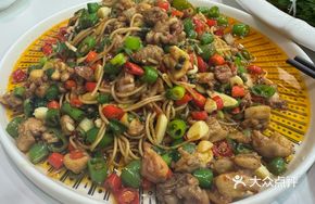 Double Pepper Chicken Noodles