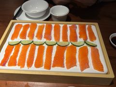 三文鱼-壹湖两岸·鱼鲜山里菜(东江湖店)